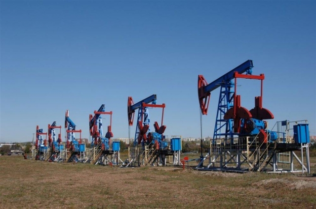 Добыча нефти в России с начала года выросла на 1,2%