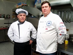 Камо Татевосян и Дмитрий Будорагин, шеф-повар ресторана 