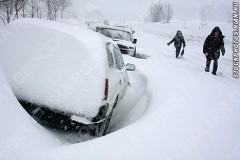 Сильный снегопад обрушился на столицу Белоруссии