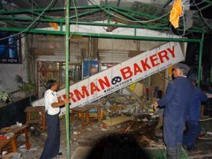 Теракт в индийской булочной: погибли девять человек