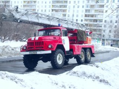 Пожар в ремонтируемой школе в Петербурге: эвакуировано 30 рабочих