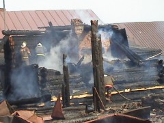 В результате пожара в Омске погибли два человека