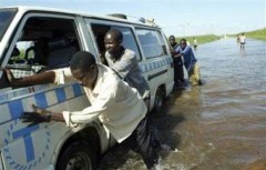 Наводнения в Уганде: без крова остались более 20 тысяч человек