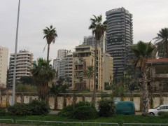 Один человек погиб, двое пострадали при взрыве снаряда в Бейруте