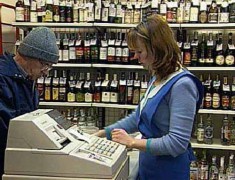 В России могут запретить продажу алкоголя ночью