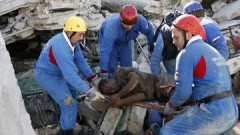 Российские спасатели развертывают в Чили аэромобильный госпиталь