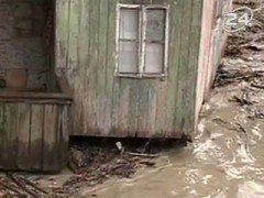 На востоке Казахстана подтоплено 60 домов, 200 человек эвакуированы