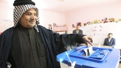 Оппозиция победила на выборах в Ираке