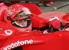 Формула-1: на Гран-при Австралии Алонсо столкнулся с Шумахером