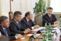 Янукович подчеркнул необходимость реформы судопроизводства