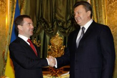 Медведев и Янукович провели двустороннюю встречу в государственной резиденции «Горки»