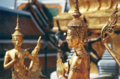 Из буддийского храма в Таиланде вывезли 