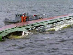 Речное судно затонуло в Перу, судьба более 100 человек неизвестна