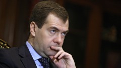 Медведев проведет встречу с активом 