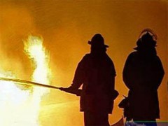 В Ростовской области при пожаре в частном доме погибли два человека