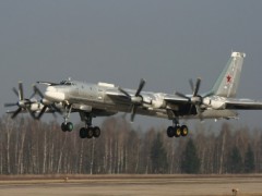Российские бомбардировщики Ту-95 обновили рекорд продолжительности полета