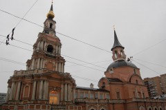 В православном храме в центре Москвы произошел пожар