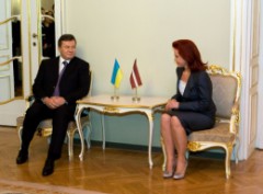 В Риге состоялась встреча президента Украины со спикером Сейма Латвии
