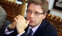 Мэр Риги поддержит введение русского языка как второго государственного