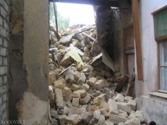 Число жертв обрушения здания в Бейруте увеличилось