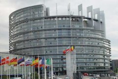 Сайт Европарламента атаковали недовольные хакеры