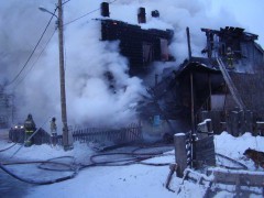 Более 20 человек остались в 34-градусный мороз без жилья из-за пожара в Томске
