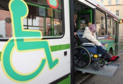 В Сочи курсируют 18 спецавтобусов для доставки к тестовым соревнованиям инвалидов