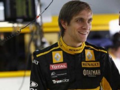 Виталий Петров остается в «Формуле-1»