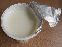 В Краснодаре на прилавках оказались фальшивые молочные продукты