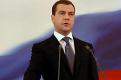 В преддверии 23 Февраля Медведев вручил госнаграды