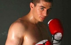 Боксер Заурбек Байсангуров не сможет выйти на ринг из-за травмы