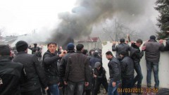 На севере Азербайджана вспыхнул народный бунт из-за оскорбительных слов чиновника