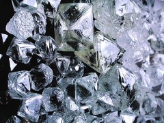 В России экспорт алмазов снизился на 20%