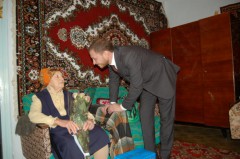 Глава Карачаево-Черкесии решил поздравлять всех долгожителей в республике старше 90 лет