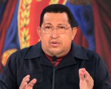 Накануне выборов в Венесуэле Чавес увеличил размер минимальной зарплаты