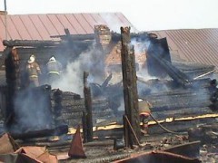 Двое детей и их бабушка стали жертвами пожара в Челябинской области