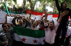Власти Сирии пообещали прекратить огонь с 12 апреля