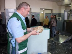 Почти 700 кг продуктов сожжено в международном аэропорту Краснодара в марте