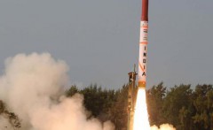 Индия впервые успешно испытала межконтинентальную баллистическую ракету