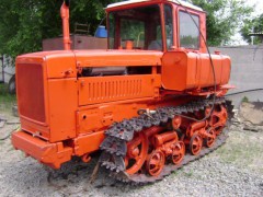 Два чеченца обобрали трактор на 35 тысяч рублей