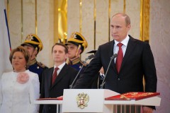Путин внес в Госдуму кандидатуру Медведева на пост председателя правительства РФ