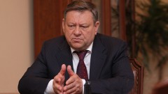 Президент принял отставку губернатора Ленинградской области