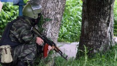 В Дагестане под Кизляром идет бой