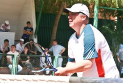 Губернатор Ростовской области сыграл в теннисном турнире VIP DON OPEN