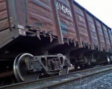 Из-за схода с рельсов 19 вагонов грузового поезда парализовано  движение пассажирских поездов в Крыму
