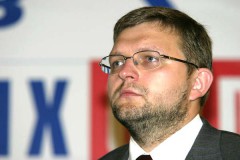 У губернатора Кировской области с кредитки украли деньги