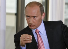 Владимир Путин поручил единороссам обсудить штрафы за митинги