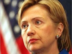 Хиллари Клинтон находится с визитом в Армении