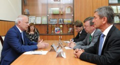 Пути сотрудничества обсудили глава Адыгеи и посол Германии в России