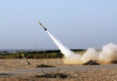 Территория юга Израиля подверглась массированному ракетному обстрелу